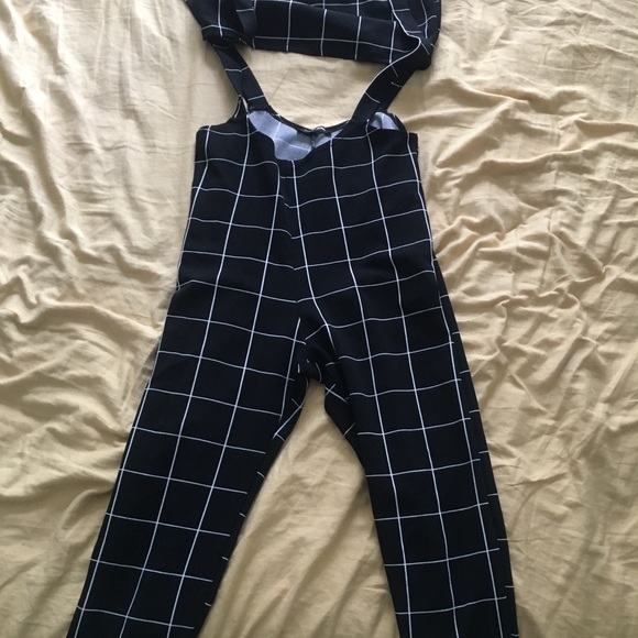 Two piece - Picture 2 of 3